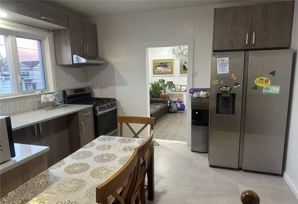 295 Clifton Street, Staten Island, New York 10305, 4 Bedrooms Bedrooms, ,2 BathroomsBathrooms,Residential,For Sale,Clifton,489787