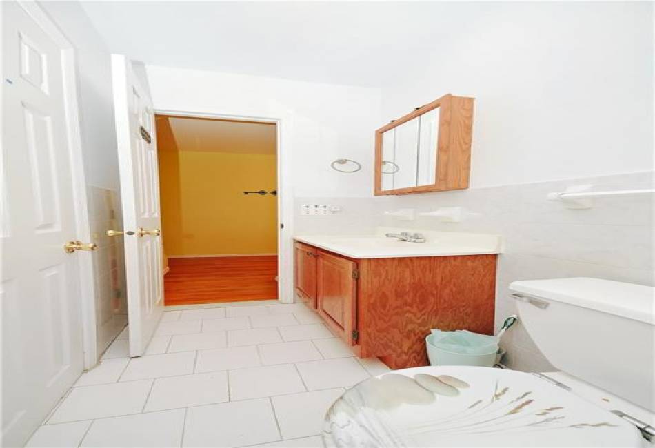 1856 13th Street, Brooklyn, New York 11229, 1 Bedroom Bedrooms, ,2 BathroomsBathrooms,Residential,For Sale,13th,489810
