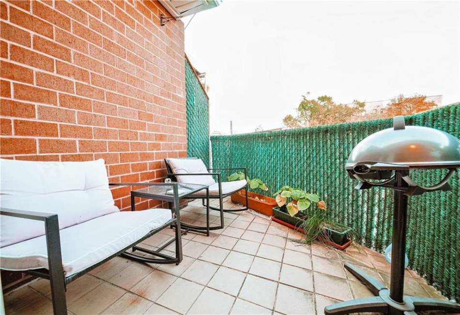 1856 13th Street, Brooklyn, New York 11229, 1 Bedroom Bedrooms, ,2 BathroomsBathrooms,Residential,For Sale,13th,489810