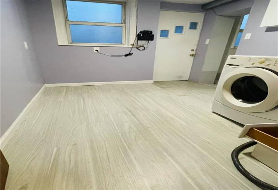9 Corso Court, Brooklyn, New York 11223, 5 Bedrooms Bedrooms, ,3 BathroomsBathrooms,Residential,For Sale,Corso,489813