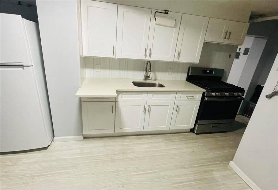 9 Corso Court, Brooklyn, New York 11223, 5 Bedrooms Bedrooms, ,3 BathroomsBathrooms,Residential,For Sale,Corso,489813