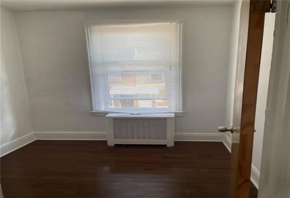 9 Corso Court, Brooklyn, New York 11223, 5 Bedrooms Bedrooms, ,3 BathroomsBathrooms,Residential,For Sale,Corso,489813