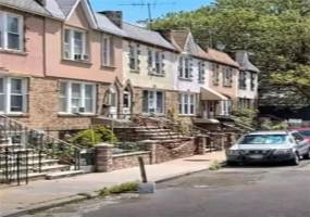 9 Corso Court, Brooklyn, New York 11223, 5 Bedrooms Bedrooms, ,3 BathroomsBathrooms,Residential,For Sale,Corso,489813
