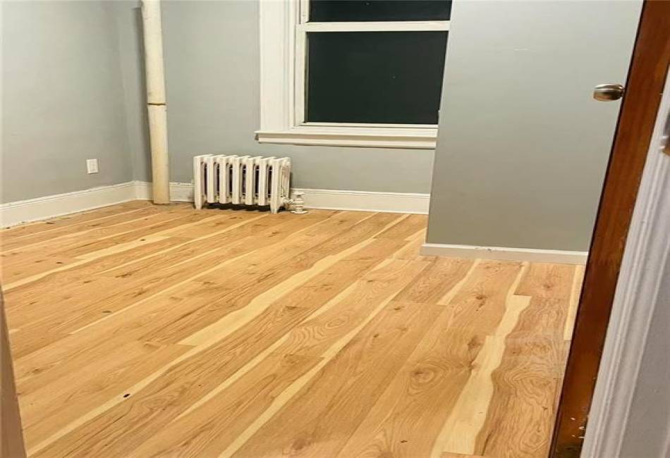 9 Corso Court, Brooklyn, New York 11223, 5 Bedrooms Bedrooms, ,3 BathroomsBathrooms,Residential,For Sale,Corso,489813