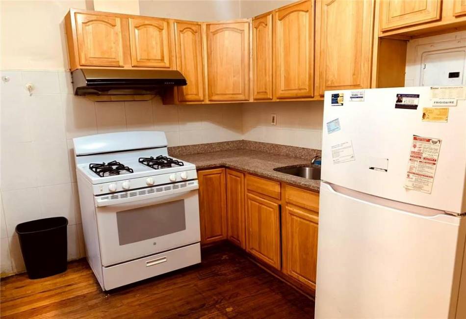 968 Rutland Road, Brooklyn, New York 11212, ,Mixed Use,For Sale,Rutland,489814
