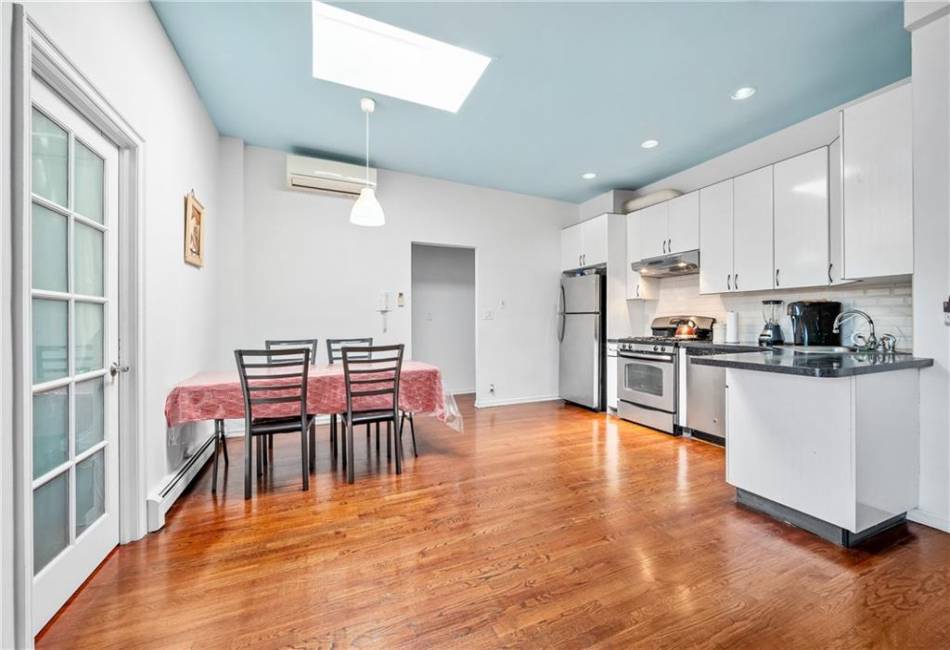 1327 67th Street, Brooklyn, New York 11219, 2 Bedrooms Bedrooms, ,2 BathroomsBathrooms,Residential,For Sale,67th,489819