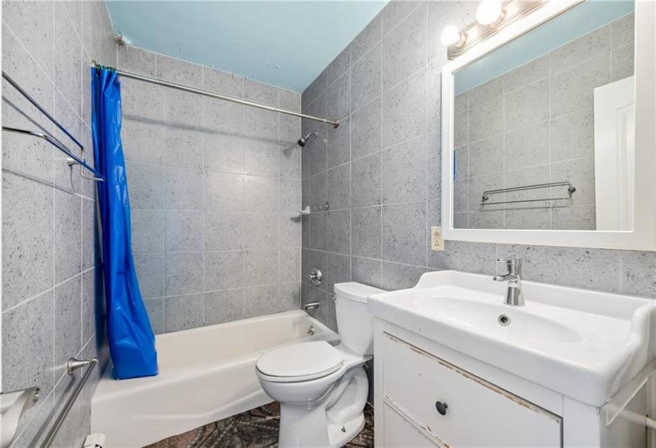 1327 67th Street, Brooklyn, New York 11219, 2 Bedrooms Bedrooms, ,2 BathroomsBathrooms,Residential,For Sale,67th,489819