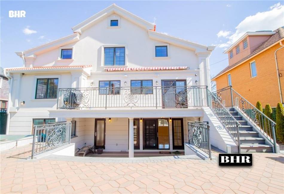 4094 Ocean Avenue, Brooklyn, New York 11235, 5 Bedrooms Bedrooms, ,5 BathroomsBathrooms,Residential,For Sale,Ocean,489724