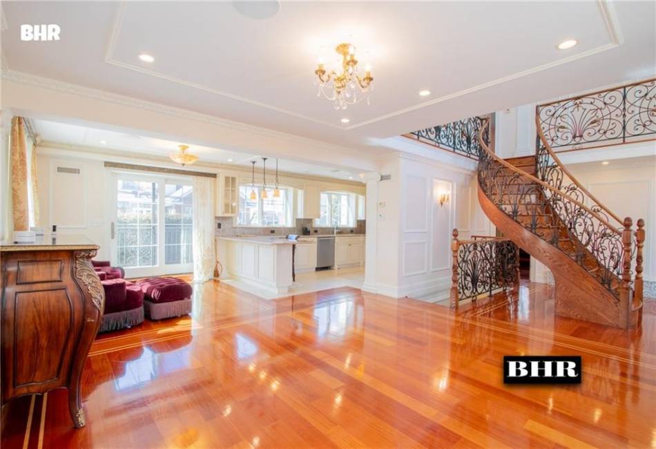4094 Ocean Avenue, Brooklyn, New York 11235, 5 Bedrooms Bedrooms, ,5 BathroomsBathrooms,Residential,For Sale,Ocean,489724
