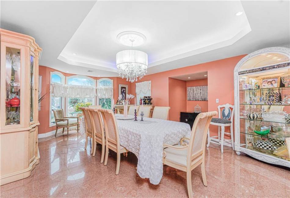 90 Giegerich Avenue, Staten Island, New York 10307, 5 Bedrooms Bedrooms, ,Residential,For Sale,Giegerich,489782