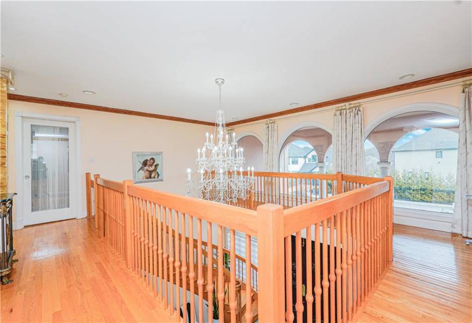 90 Giegerich Avenue, Staten Island, New York 10307, 5 Bedrooms Bedrooms, ,Residential,For Sale,Giegerich,489782