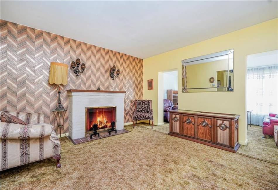 602 76th Street, Brooklyn, New York 11209, 3 Bedrooms Bedrooms, ,2 BathroomsBathrooms,Residential,For Sale,76th,489799