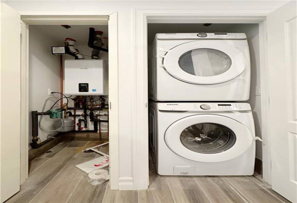 1307 84th Street, Brooklyn, New York 11228, 2 Bedrooms Bedrooms, ,2 BathroomsBathrooms,Residential,For Sale,84th,489859