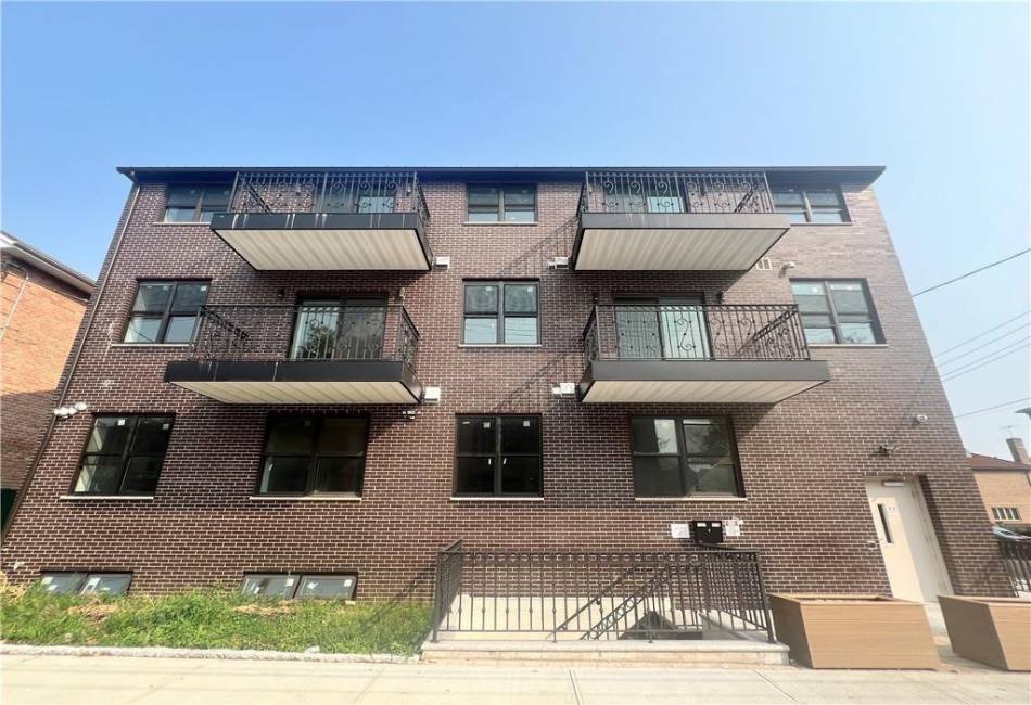 1307 84th Street, Brooklyn, New York 11228, 2 Bedrooms Bedrooms, ,2 BathroomsBathrooms,Residential,For Sale,84th,489859