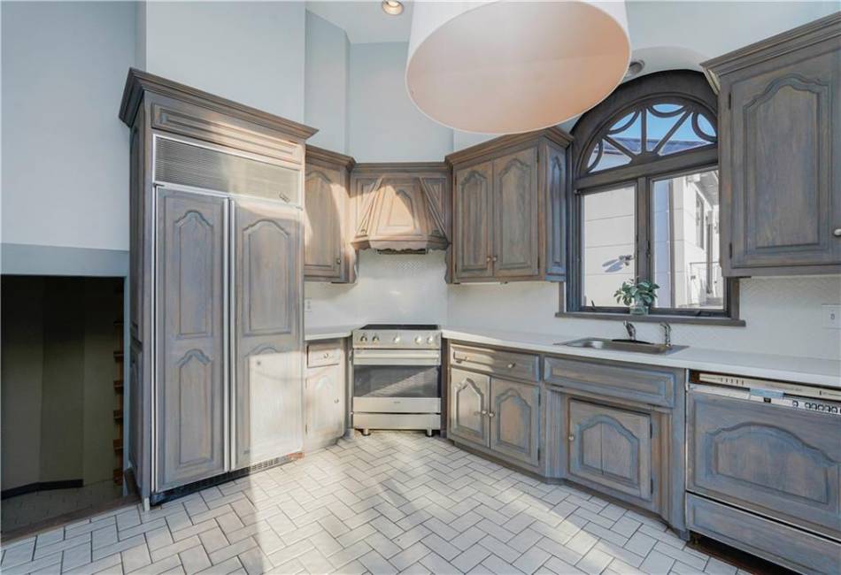 333 Mayfair Drive N, Brooklyn, New York 11234, 3 Bedrooms Bedrooms, ,2.5 BathroomsBathrooms,Residential,For Sale,Mayfair Drive N,489861