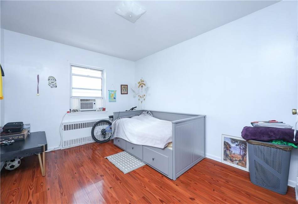 8784 24th Avenue, Brooklyn, New York 11214, 9 Bedrooms Bedrooms, ,7 BathroomsBathrooms,Residential,For Sale,24th,489873