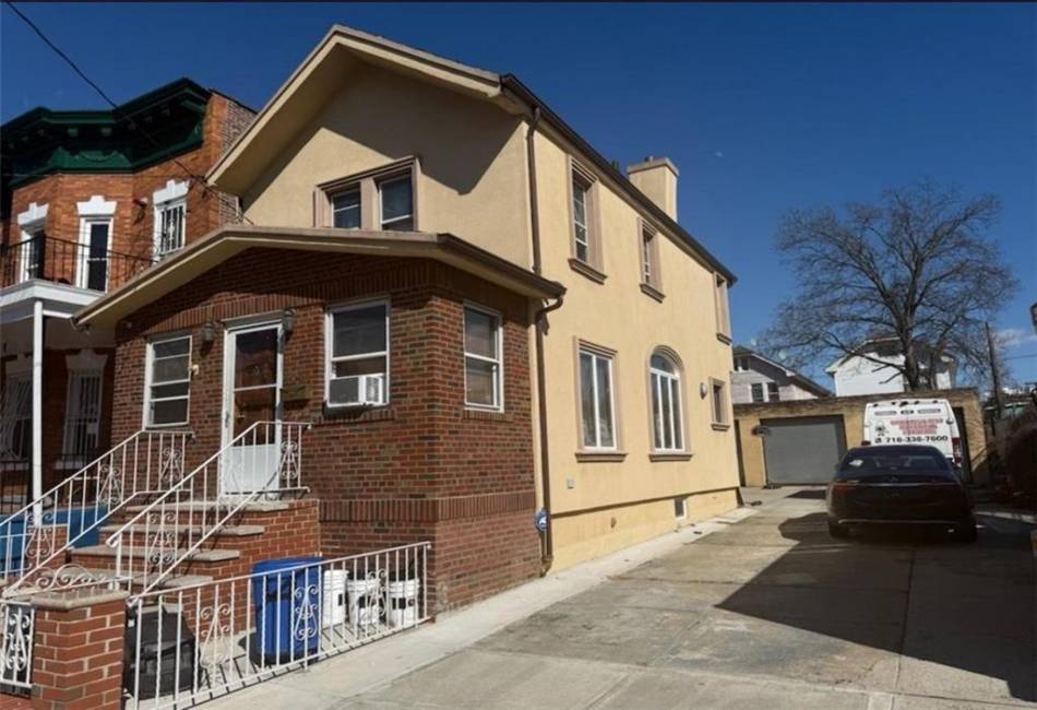 1701 48th Street, Brooklyn, New York 11234, 3 Bedrooms Bedrooms, ,3 BathroomsBathrooms,Residential,For Sale,48th,489900