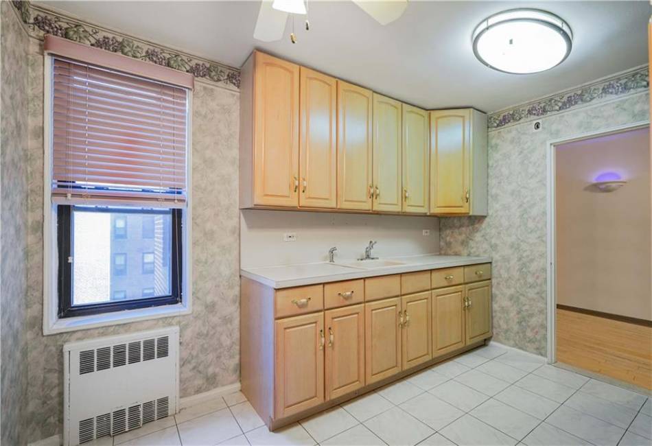 2271 Knapp Street, Brooklyn, New York 11229, 2 Bedrooms Bedrooms, ,1 BathroomBathrooms,Residential,For Sale,Knapp,487759