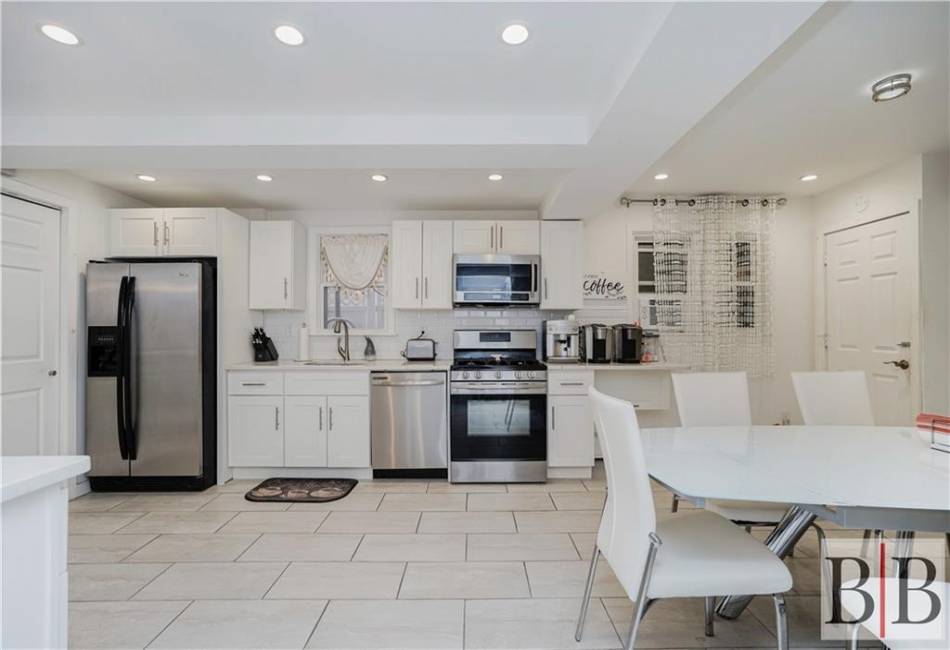 2394 National Drive, Brooklyn, New York 11234, 4 Bedrooms Bedrooms, ,4 BathroomsBathrooms,Residential,For Sale,National,489802