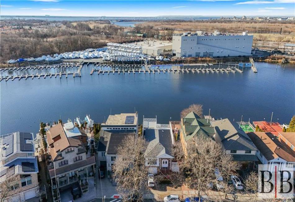 2394 National Drive, Brooklyn, New York 11234, 4 Bedrooms Bedrooms, ,4 BathroomsBathrooms,Residential,For Sale,National,489802