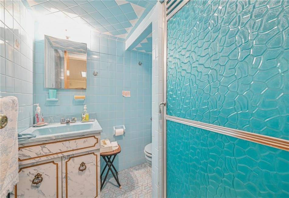 2212 81st Street, Brooklyn, New York 11214, 8 Bedrooms Bedrooms, ,5 BathroomsBathrooms,Residential,For Sale,81st,489840