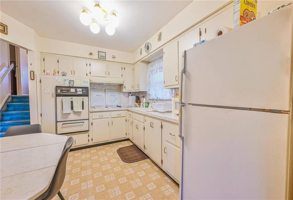 2212 81st Street, Brooklyn, New York 11214, 8 Bedrooms Bedrooms, ,5 BathroomsBathrooms,Residential,For Sale,81st,489840
