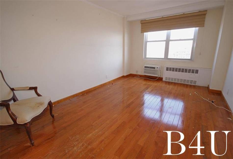 35 Seacoast Terrace, Brooklyn, New York 11235, 1 Bedroom Bedrooms, ,1 BathroomBathrooms,Residential,For Sale,Seacoast,489858