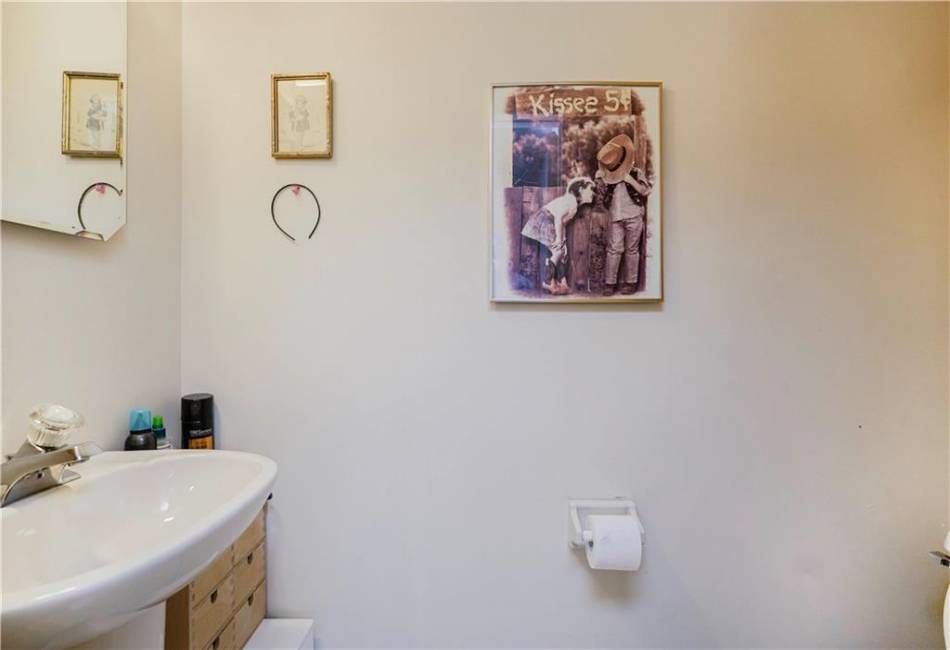 294 Alverson Avenue, Brooklyn, New York 10309, 4 Bedrooms Bedrooms, ,4 BathroomsBathrooms,Residential,For Sale,Alverson,489916