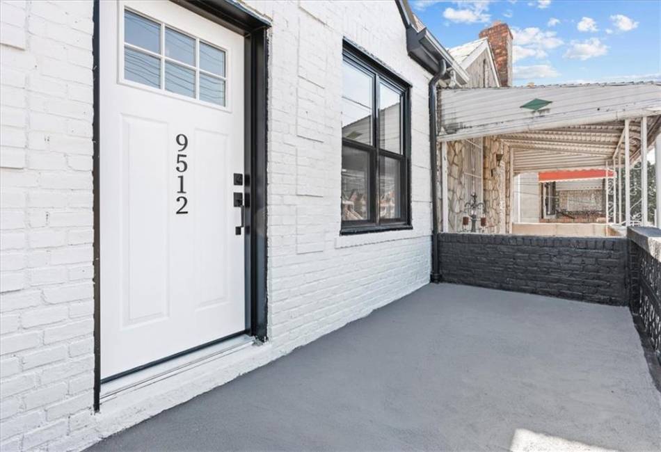 9512 Avenue B, Brooklyn, New York 11236, 5 Bedrooms Bedrooms, ,Residential,For Sale,Avenue B,489917