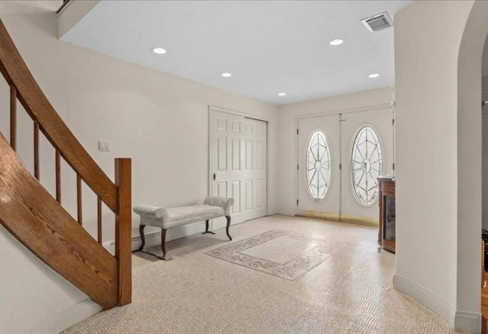2381 72nd Street, Brooklyn, New York 11234, 4 Bedrooms Bedrooms, ,4 BathroomsBathrooms,Residential,For Sale,72nd,489924