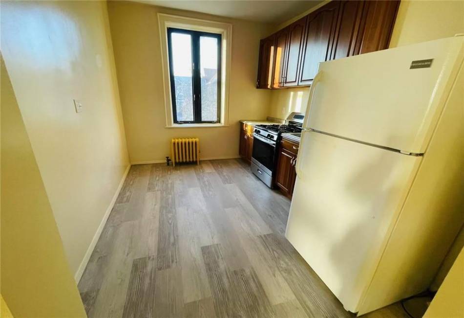 7525 15th Avenue, Brooklyn, New York 11228, ,Mixed Use,For Sale,15th,489901