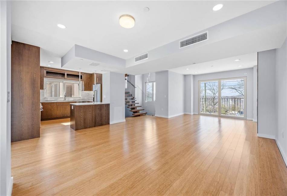 139 Highland Avenue, Brooklyn, New York 10301, 4 Bedrooms Bedrooms, ,4 BathroomsBathrooms,Residential,For Sale,Highland,489927