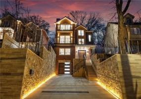 139 Highland Avenue, Brooklyn, New York 10301, 4 Bedrooms Bedrooms, ,4 BathroomsBathrooms,Residential,For Sale,Highland,489927