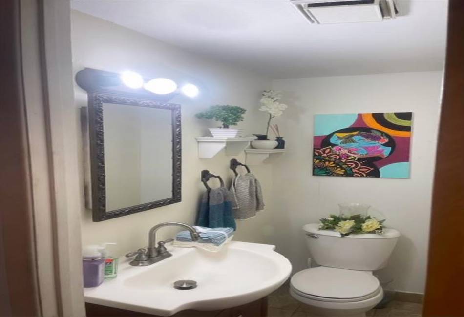 81 Spartan Avenue, Staten Island, New York 10303, 3 Bedrooms Bedrooms, ,2 BathroomsBathrooms,Residential,For Sale,Spartan,489952