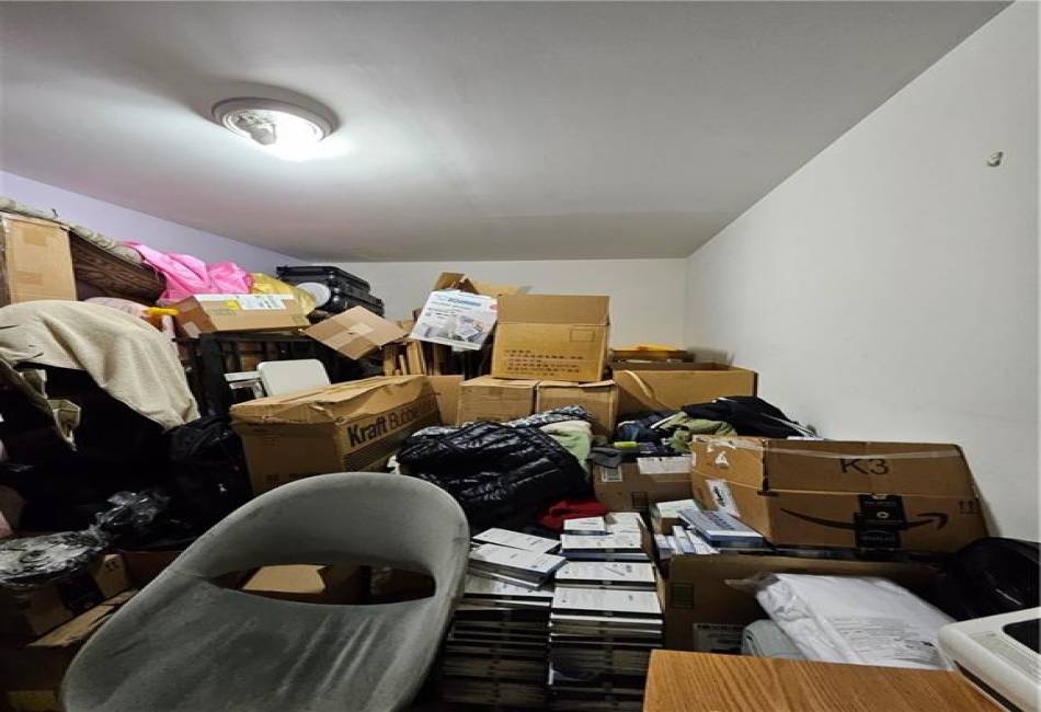 1820 73rd Street, Brooklyn, New York 11214, 2 Bedrooms Bedrooms, ,2 BathroomsBathrooms,Residential,For Sale,73rd,489955