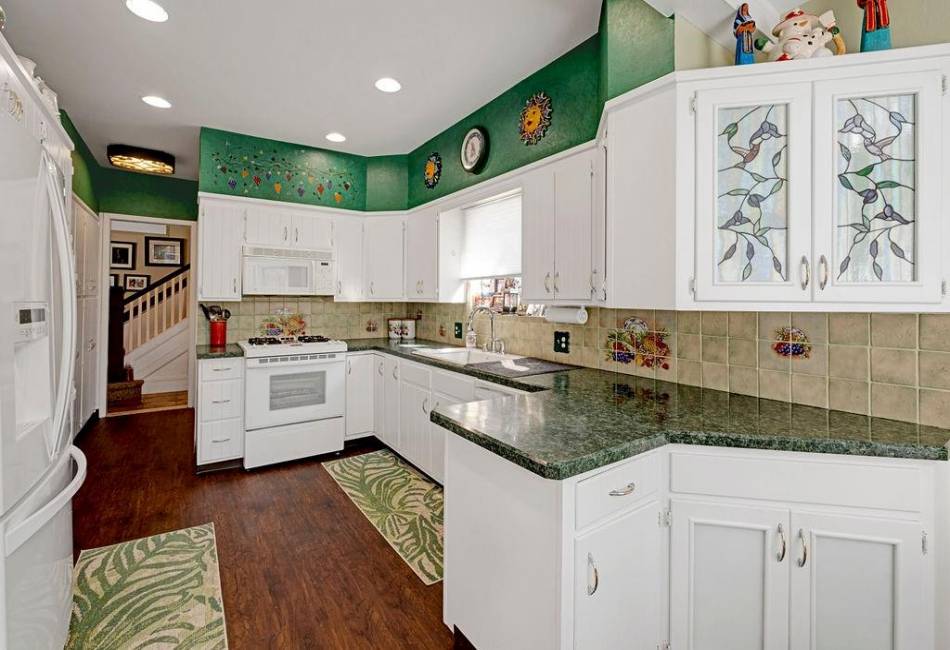 74 81st Street, Brooklyn, New York 11209, 6 Bedrooms Bedrooms, ,5 BathroomsBathrooms,Residential,For Sale,81st,489958