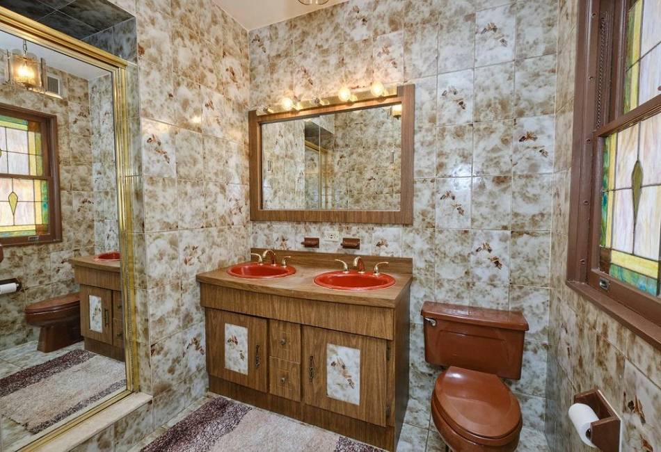 74 81st Street, Brooklyn, New York 11209, 6 Bedrooms Bedrooms, ,5 BathroomsBathrooms,Residential,For Sale,81st,489958
