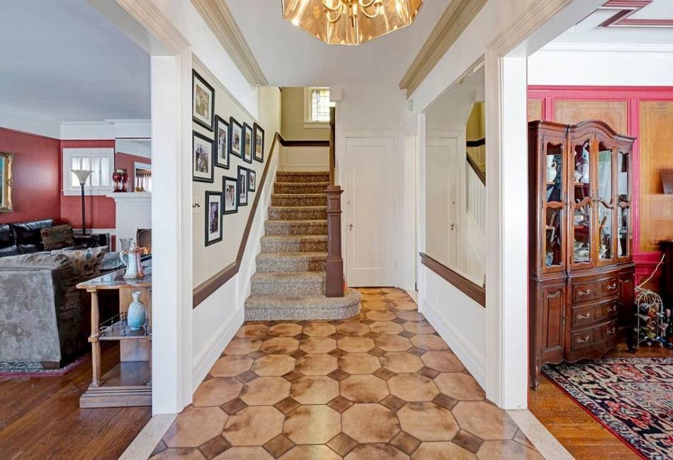 74 81st Street, Brooklyn, New York 11209, 6 Bedrooms Bedrooms, ,5 BathroomsBathrooms,Residential,For Sale,81st,489958
