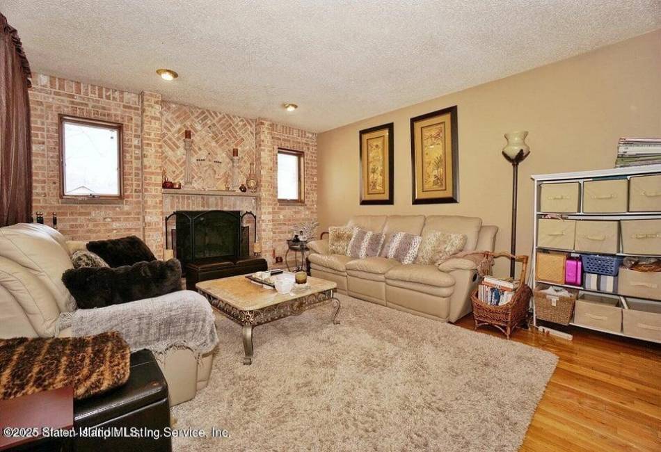 197 Aspinwall Street, Staten Island, New York 10307, 4 Bedrooms Bedrooms, ,6 BathroomsBathrooms,Residential,For Sale,Aspinwall,489966