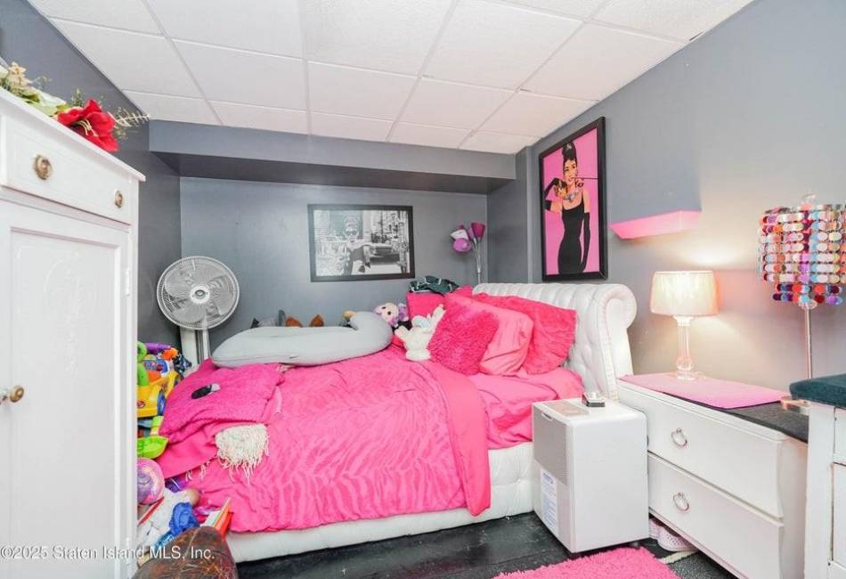 197 Aspinwall Street, Staten Island, New York 10307, 4 Bedrooms Bedrooms, ,6 BathroomsBathrooms,Residential,For Sale,Aspinwall,489966