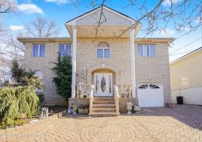 197 Aspinwall Street, Staten Island, New York 10307, 4 Bedrooms Bedrooms, ,6 BathroomsBathrooms,Residential,For Sale,Aspinwall,489966