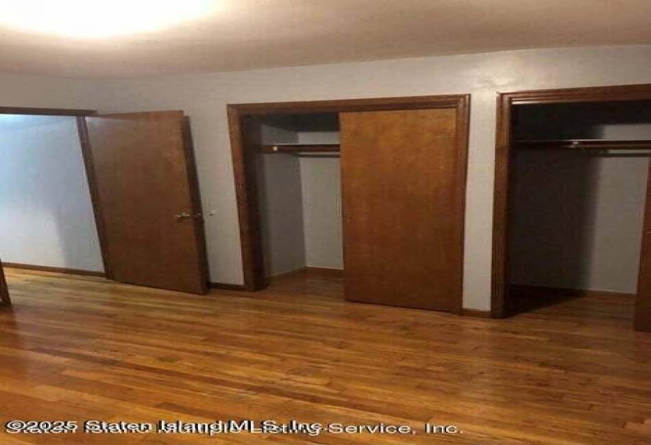 197 Aspinwall Street, Staten Island, New York 10307, 4 Bedrooms Bedrooms, ,6 BathroomsBathrooms,Residential,For Sale,Aspinwall,489966