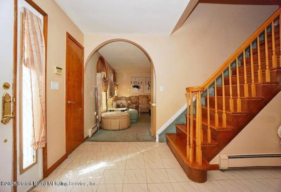 197 Aspinwall Street, Staten Island, New York 10307, 4 Bedrooms Bedrooms, ,6 BathroomsBathrooms,Residential,For Sale,Aspinwall,489966