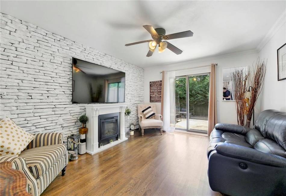 384 Railroad Avenue, Staten Island, New York 10304, 4 Bedrooms Bedrooms, ,4 BathroomsBathrooms,Residential,For Sale,Railroad,489967