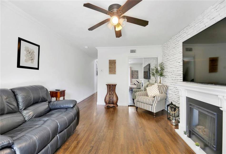 384 Railroad Avenue, Staten Island, New York 10304, 4 Bedrooms Bedrooms, ,4 BathroomsBathrooms,Residential,For Sale,Railroad,489967