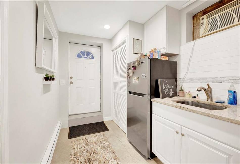 384 Railroad Avenue, Staten Island, New York 10304, 4 Bedrooms Bedrooms, ,4 BathroomsBathrooms,Residential,For Sale,Railroad,489967