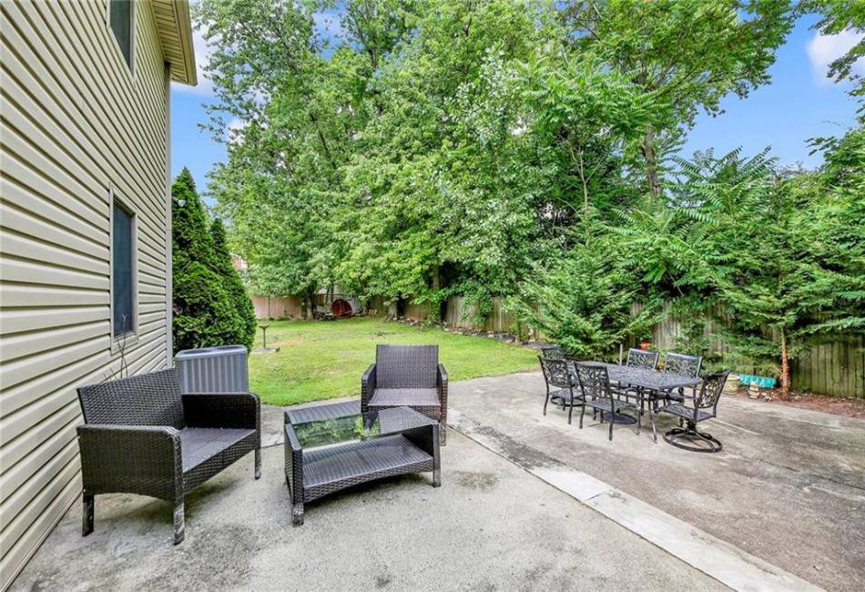 384 Railroad Avenue, Staten Island, New York 10304, 4 Bedrooms Bedrooms, ,4 BathroomsBathrooms,Residential,For Sale,Railroad,489967