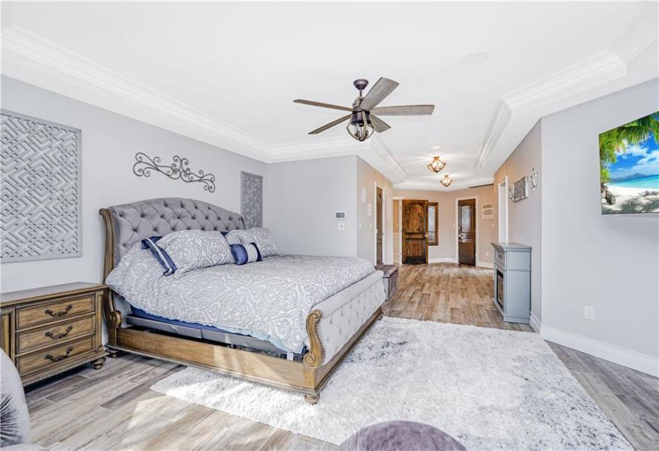 6233 Amboy Road, Staten Island, New York 10309, 4 Bedrooms Bedrooms, ,Residential,For Sale,Amboy,489953
