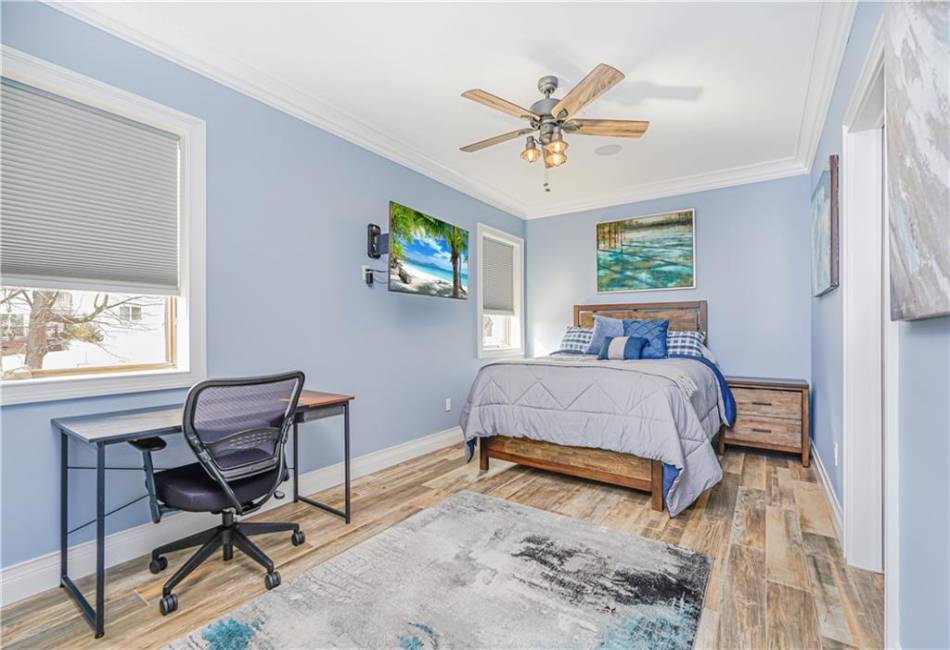6233 Amboy Road, Staten Island, New York 10309, 4 Bedrooms Bedrooms, ,Residential,For Sale,Amboy,489953