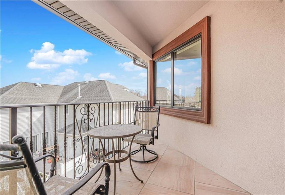 6233 Amboy Road, Staten Island, New York 10309, 4 Bedrooms Bedrooms, ,Residential,For Sale,Amboy,489953